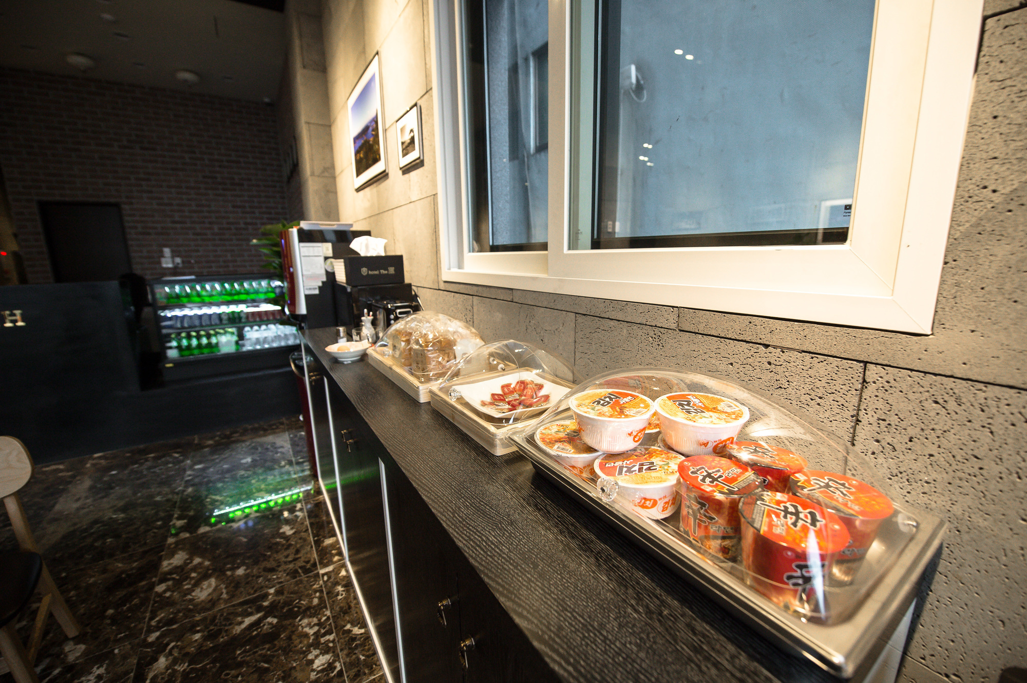 조식 서비스 (주말 및 펜트 고객 제외)